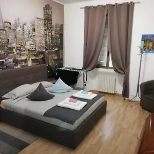 suite-apartent-4-milano-centrale.italymilanhotels.net/